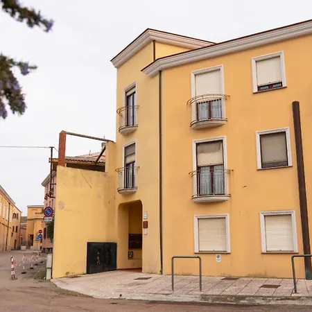 In Centro Tortoli